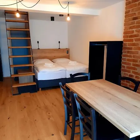 Na Horske Apartment *